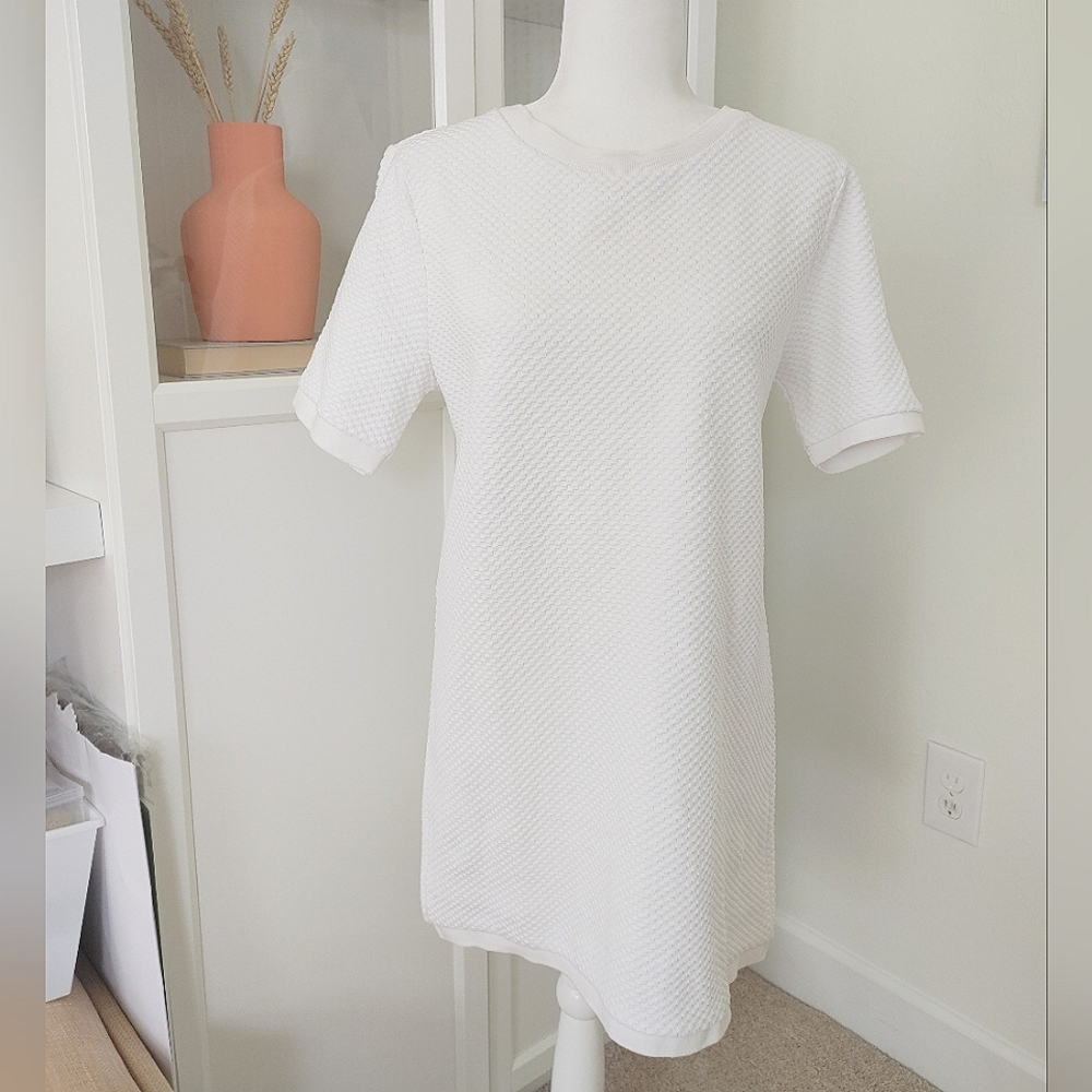 NWT FOREVER21 Textured Stretchy White Dress - Size Large